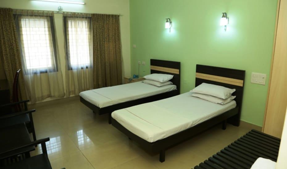 Sri Srinivasa Residency Ξενοδοχείο Kadapa Εξωτερικό φωτογραφία